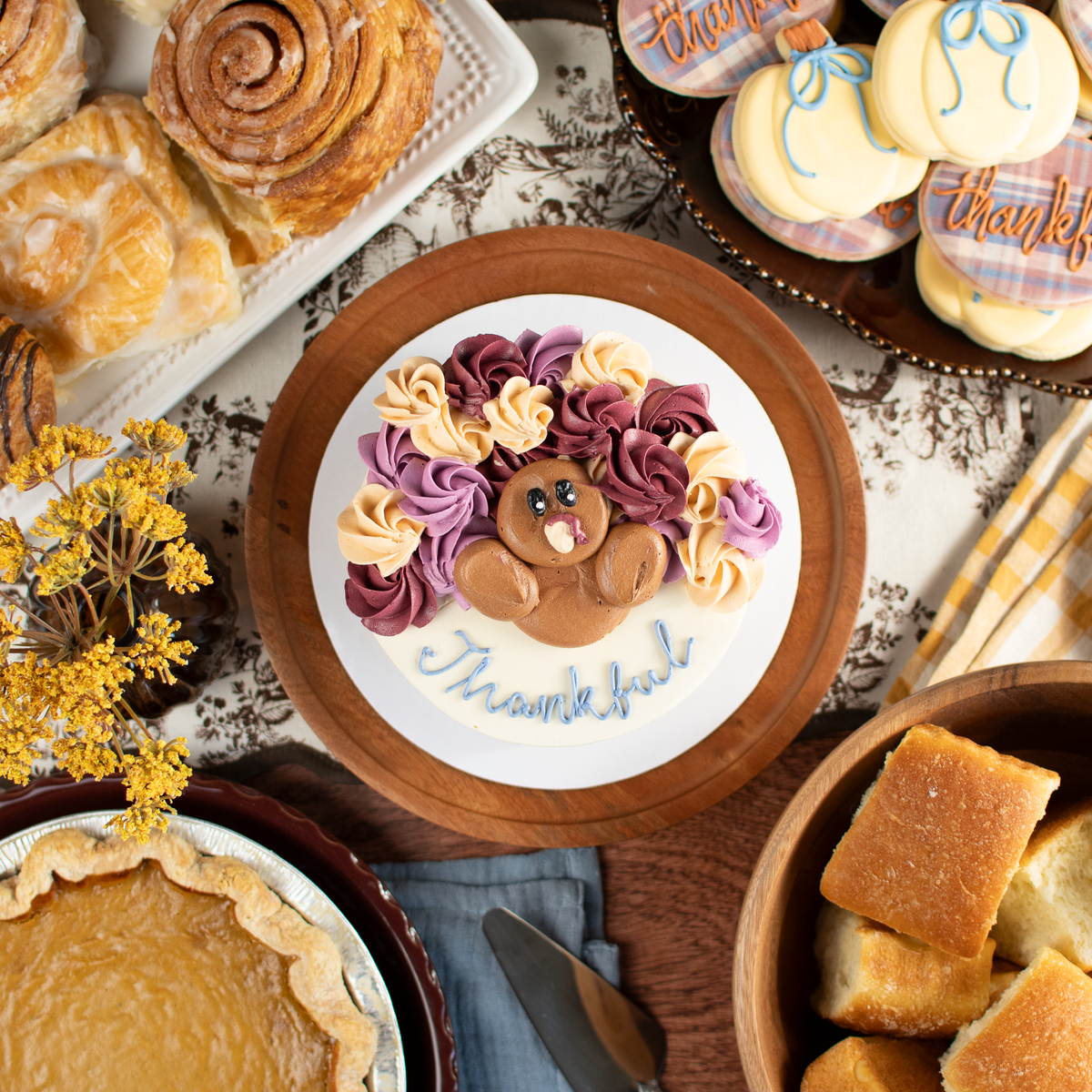 Thankful Turkey Cake
